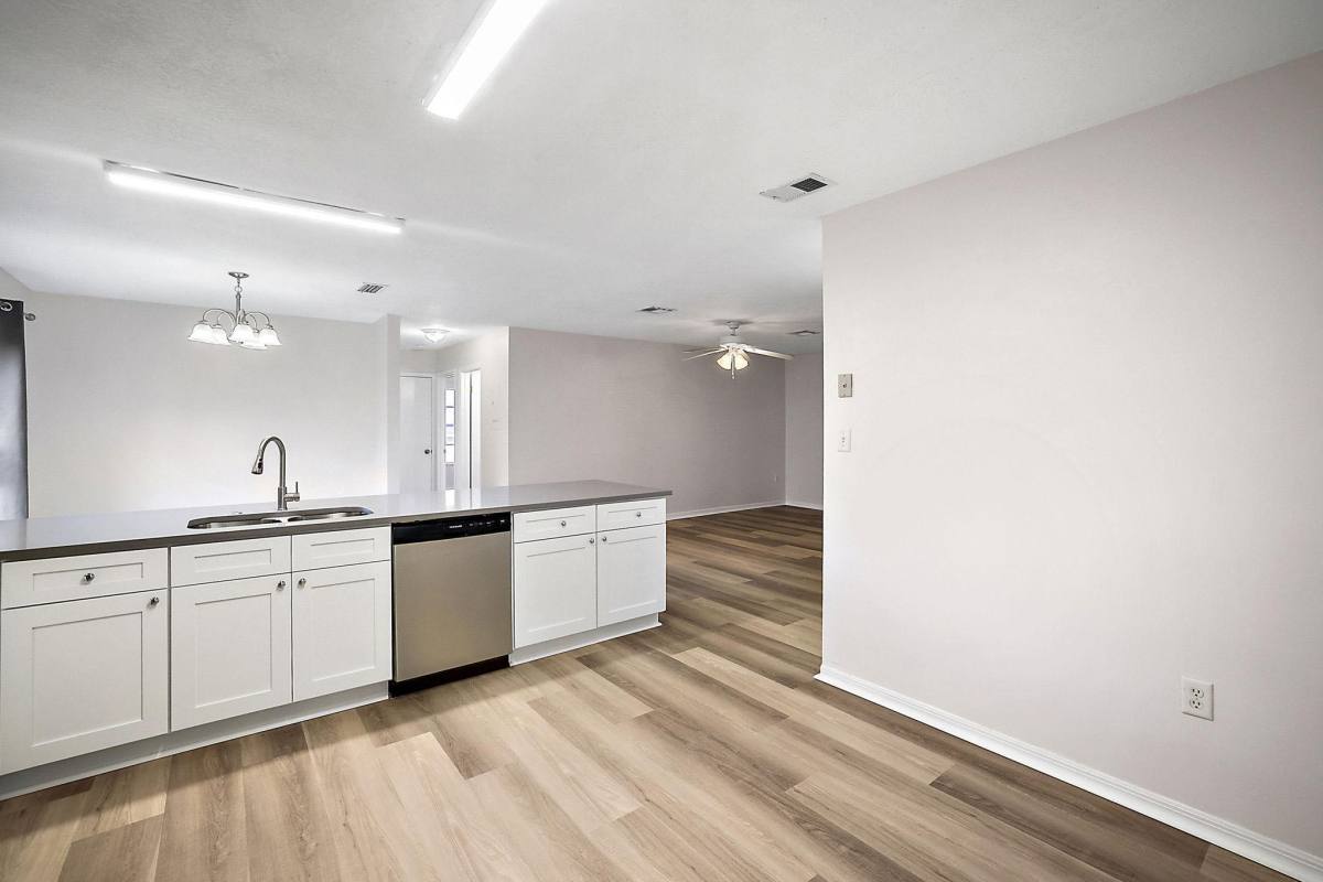 Townhouse for rent at Fernery the, 202 Fernwood St #1, Leesburg, FL 34748