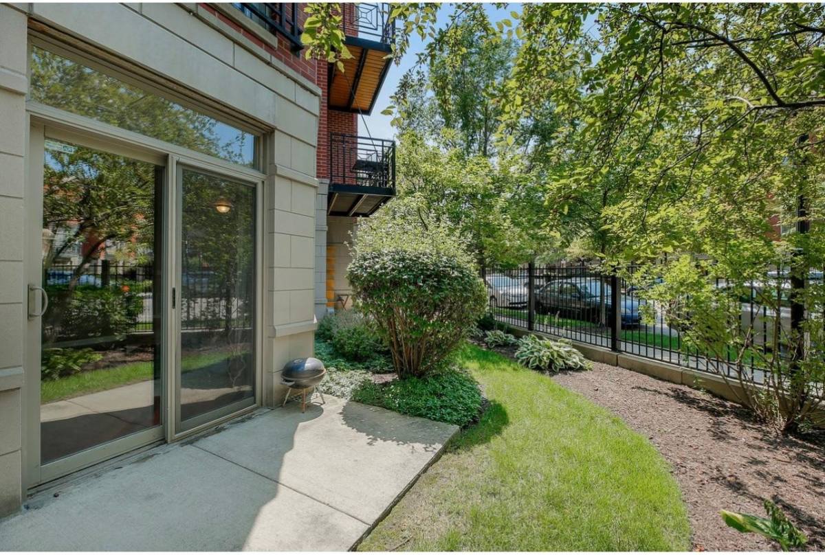 Condo for rent at 1407 S Halsted St #1B, Chicago, IL 60607