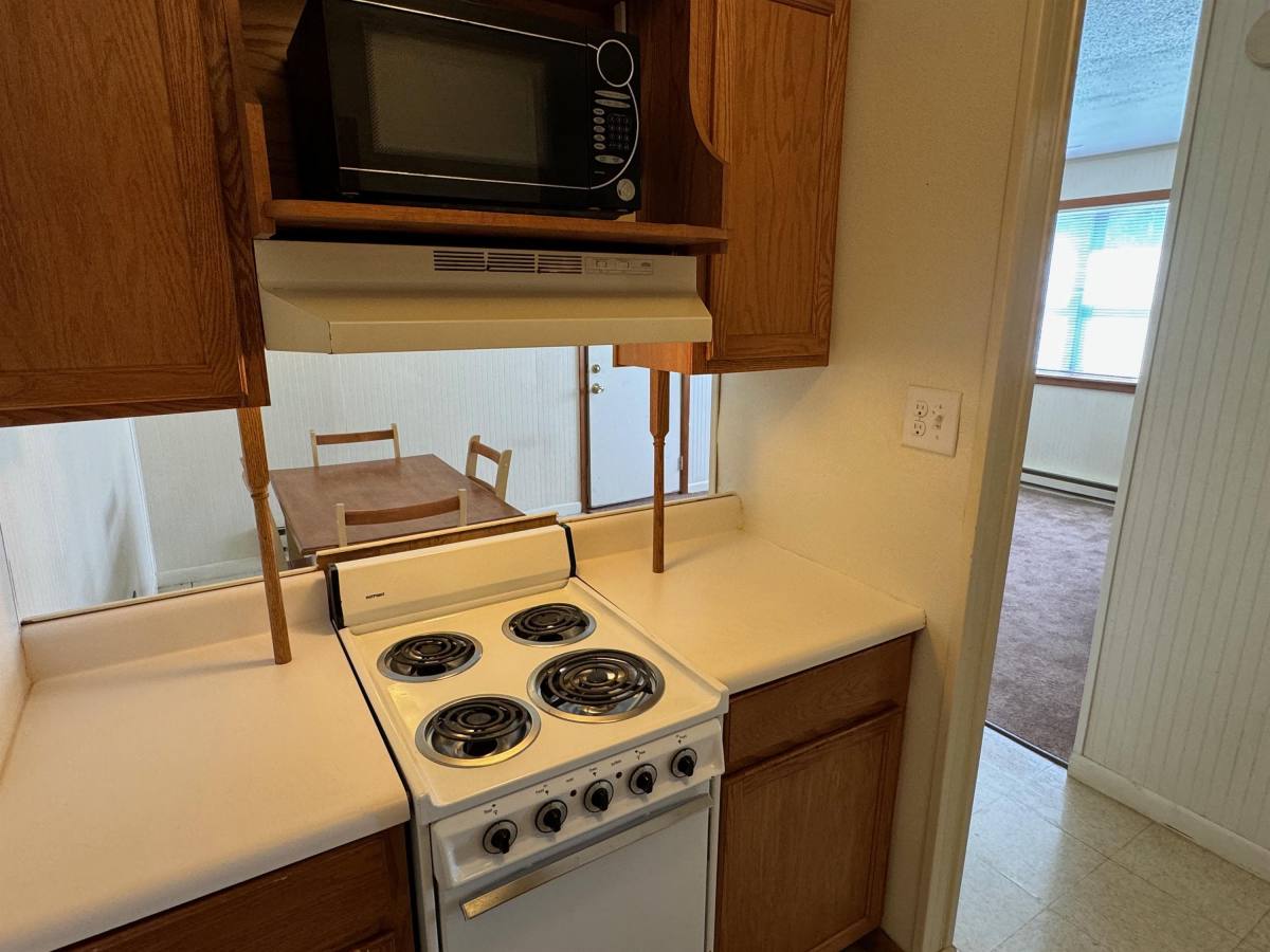 Apartment for rent at 1007 E Park St #18, Carbondale, IL 62901