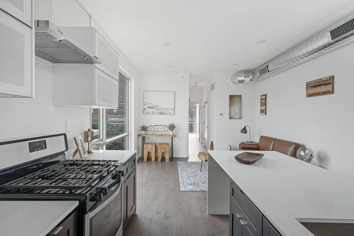 Apartment for rent at 1235 N Franklin St #8, Philadelphia, PA 19122