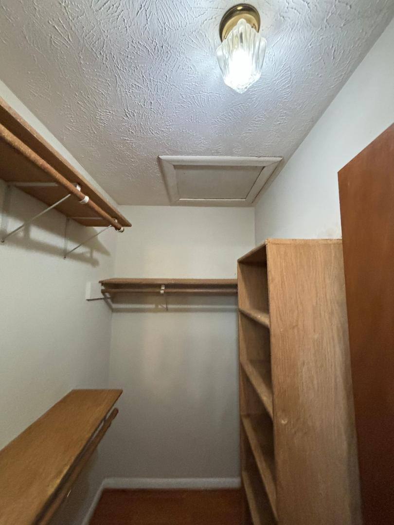 Apartment for rent at Stewart's Creek, 6792 Willowbrook Dr #16, Fayetteville, NC 28314
