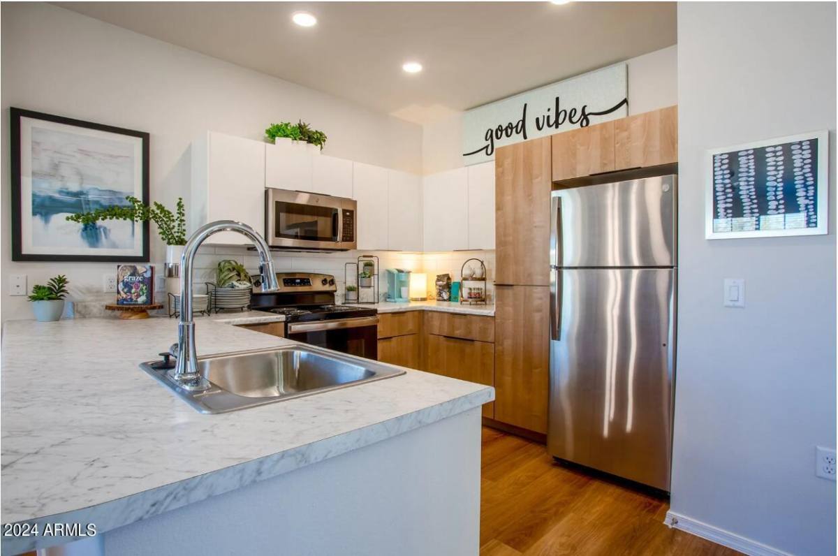 Townhouse for rent at 677 E Commonwealth Place #3, Chandler, AZ 85225