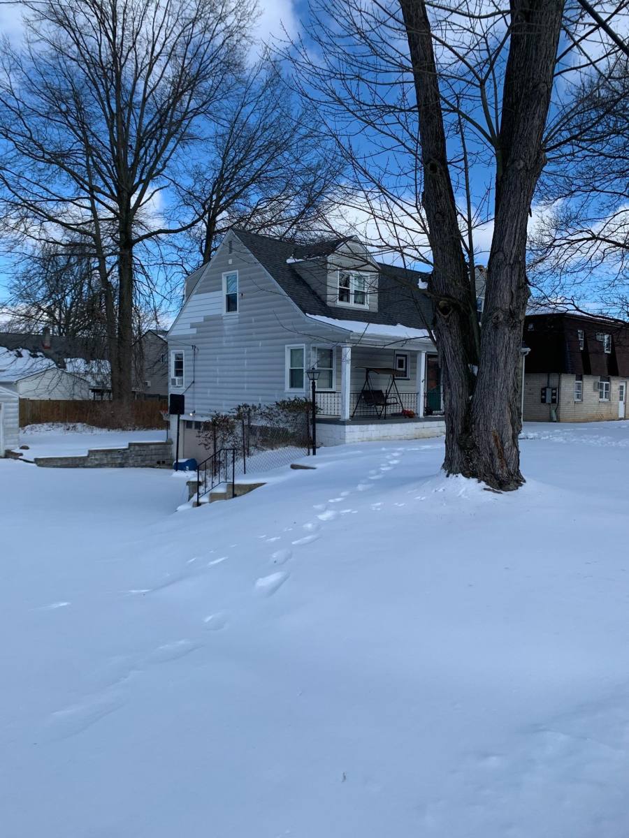 Apartment for rent at 80 Romaine Ave #B, Youngstown, OH 44512