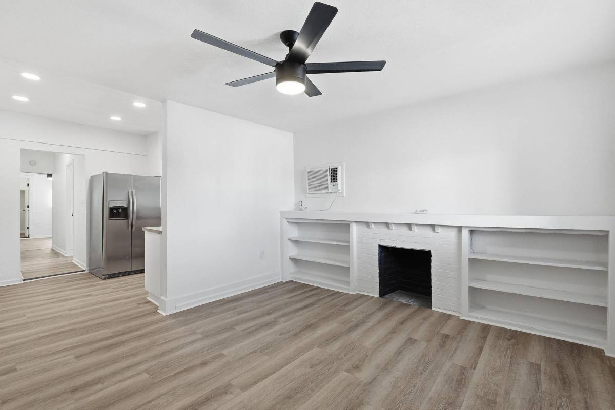 House for rent at Clovis Place, 325 N 15th St #2, Phoenix, AZ 85006