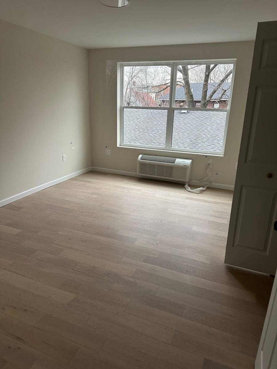 Apartment for rent at 54 Wall St, Passaic, NJ 07055