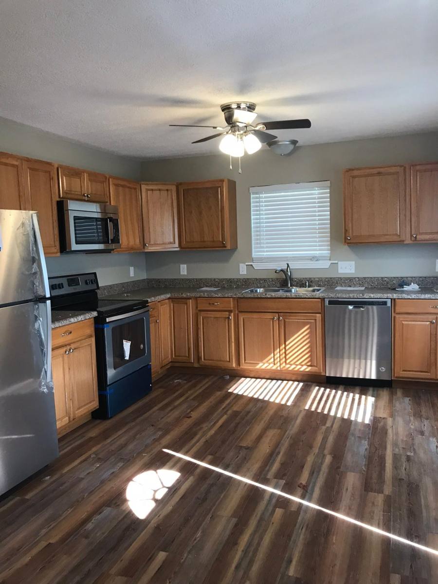 Apartment for rent at 110 Felmet St #2-B, Waynesville, NC 28786