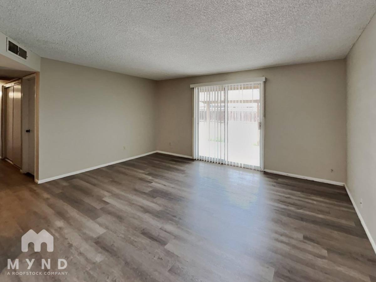 House for rent at Bicentennial, 7233 W San Miguel Ave, Glendale, AZ 85303