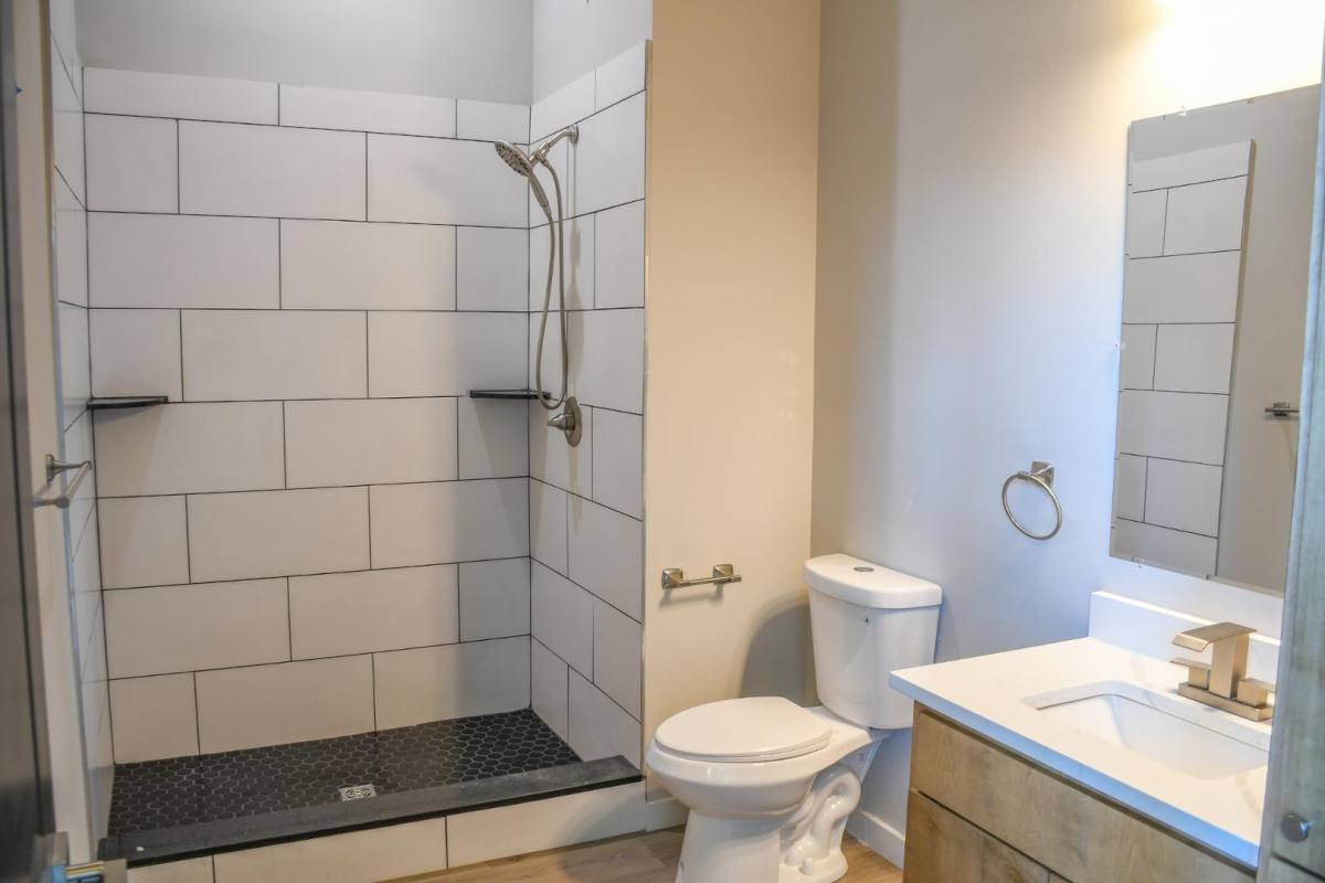 Apartment for rent at 330 N Wyomissing Ave, Reading, PA 19607