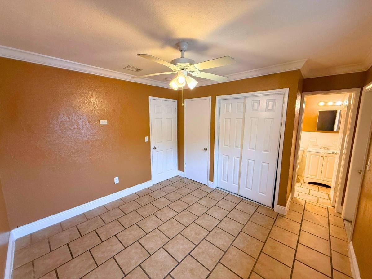Apartment for rent at 95 NW 39th St #4, Fort Lauderdale, FL 33309