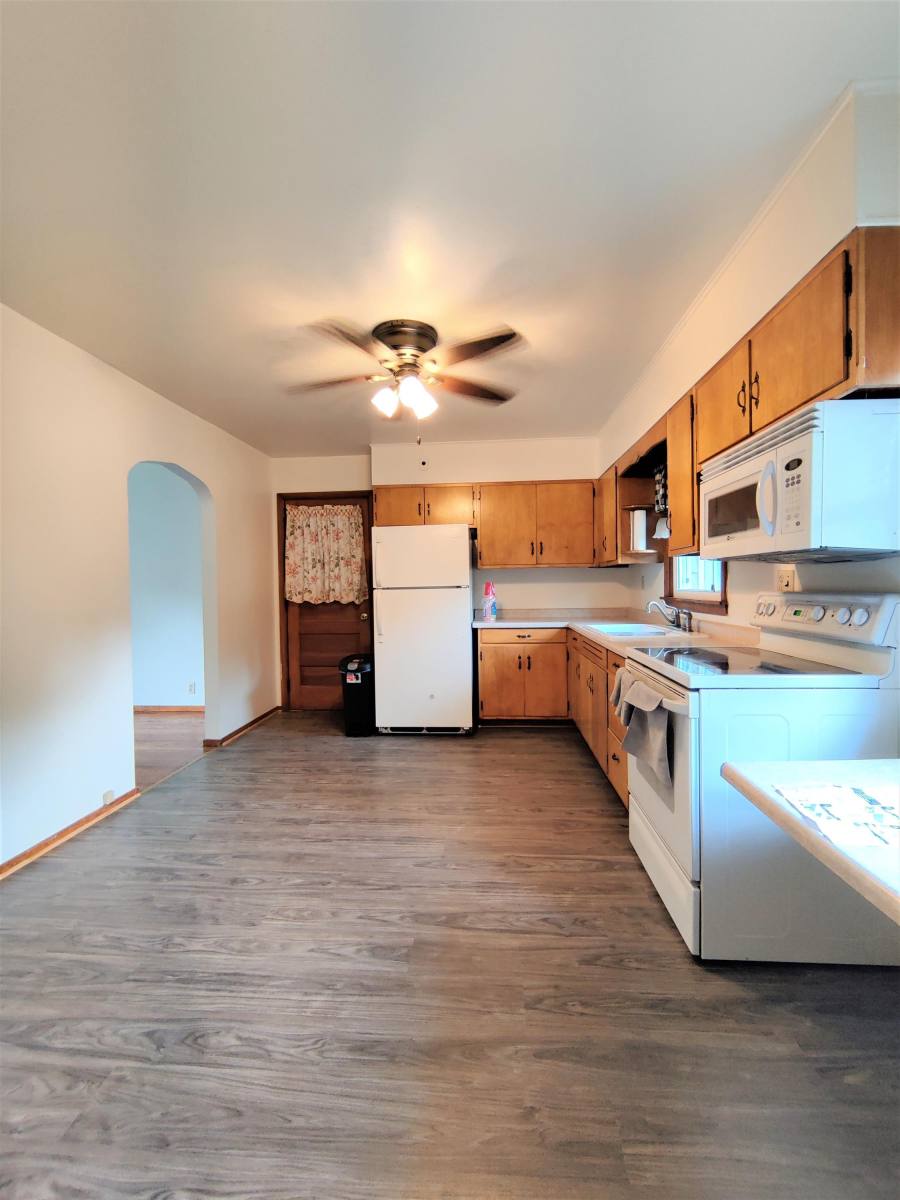 House for rent at 211 Wyoming Ave, Paw Paw, IL 61353