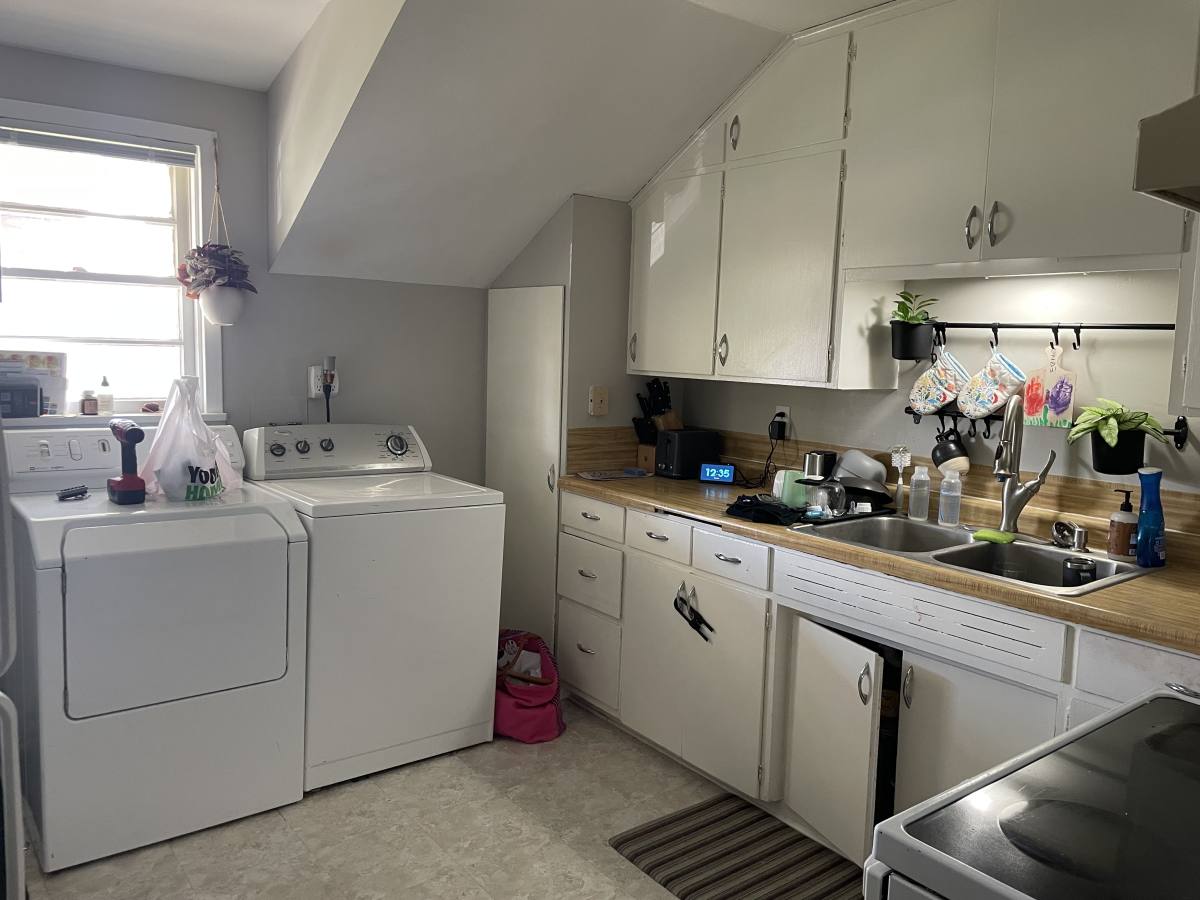 Townhouse for rent at 315 S Willow St, Belle Plaine, MN 56011