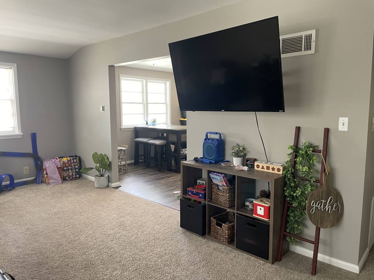 Townhouse for rent at 315 S Willow St, Belle Plaine, MN 56011