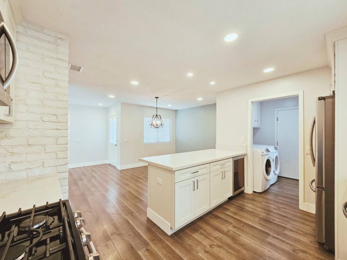 House for rent at 9213 El Tango Circle, Fountain Valley, CA 92708