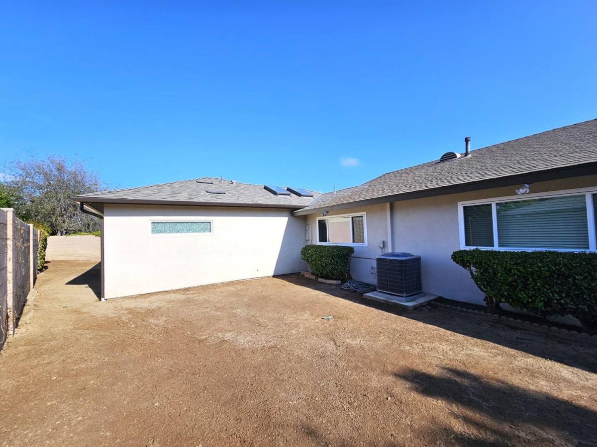 House for rent at 9213 El Tango Circle, Fountain Valley, CA 92708