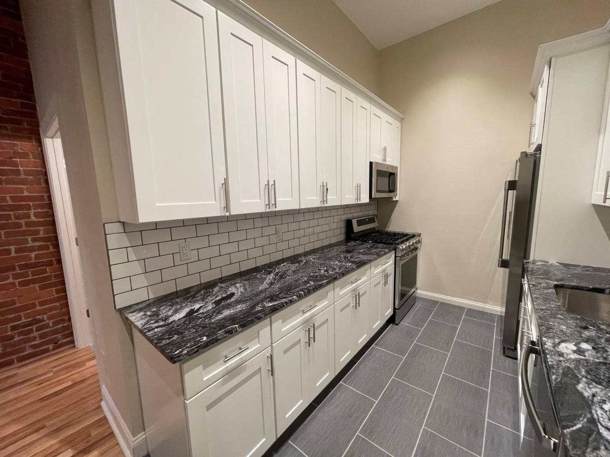 Apartment for rent at 4028 Liberty Ave, Pittsburgh, PA 15224