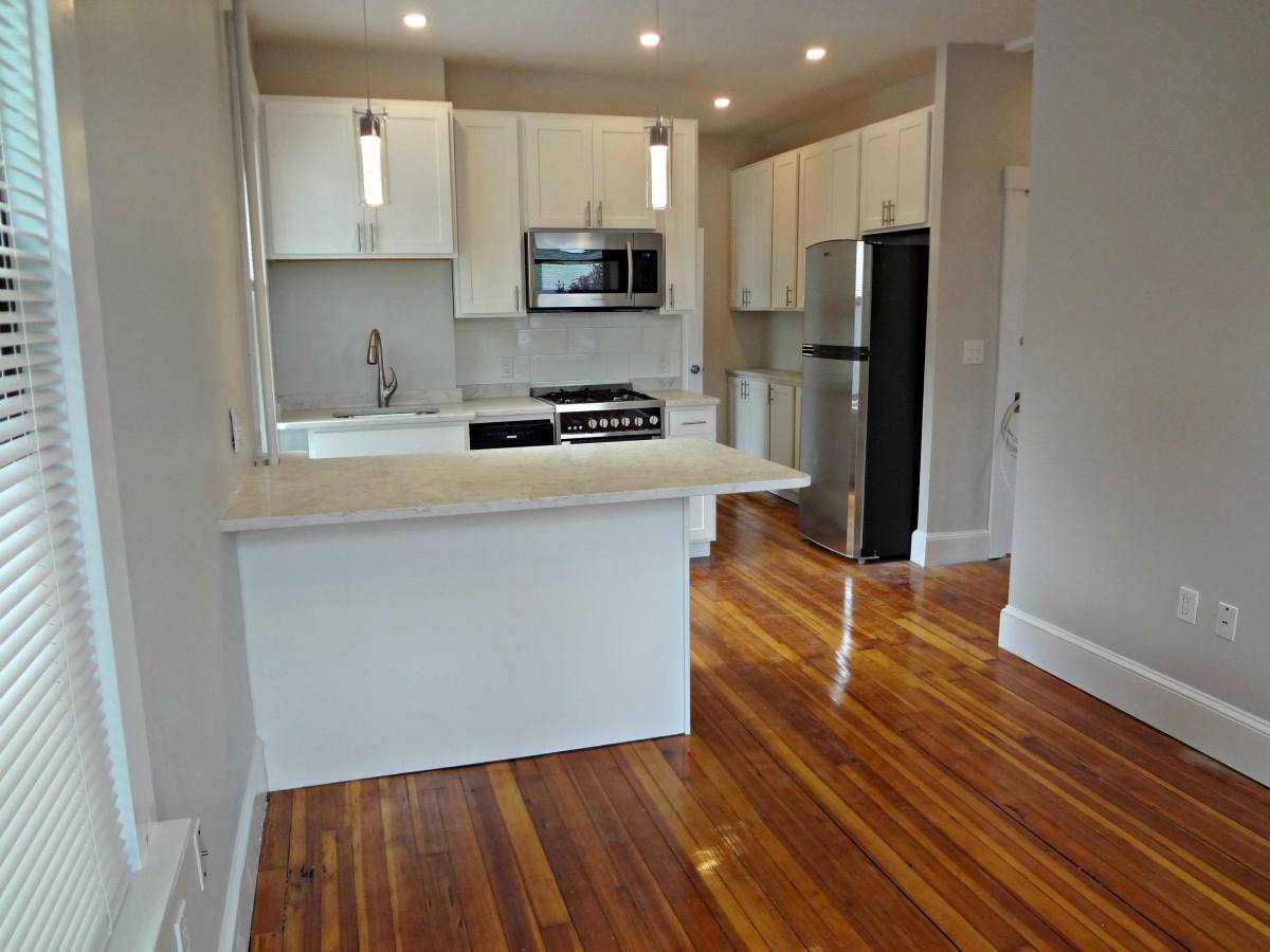 Apartment for rent at 15 Seaverns Ave #19-2F, Jamaica Plain, MA 02130