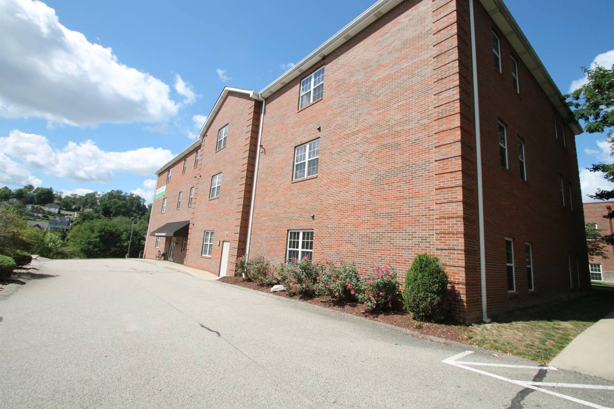 Apartment for rent at 6450 Pleasant St, South Park, PA 15129