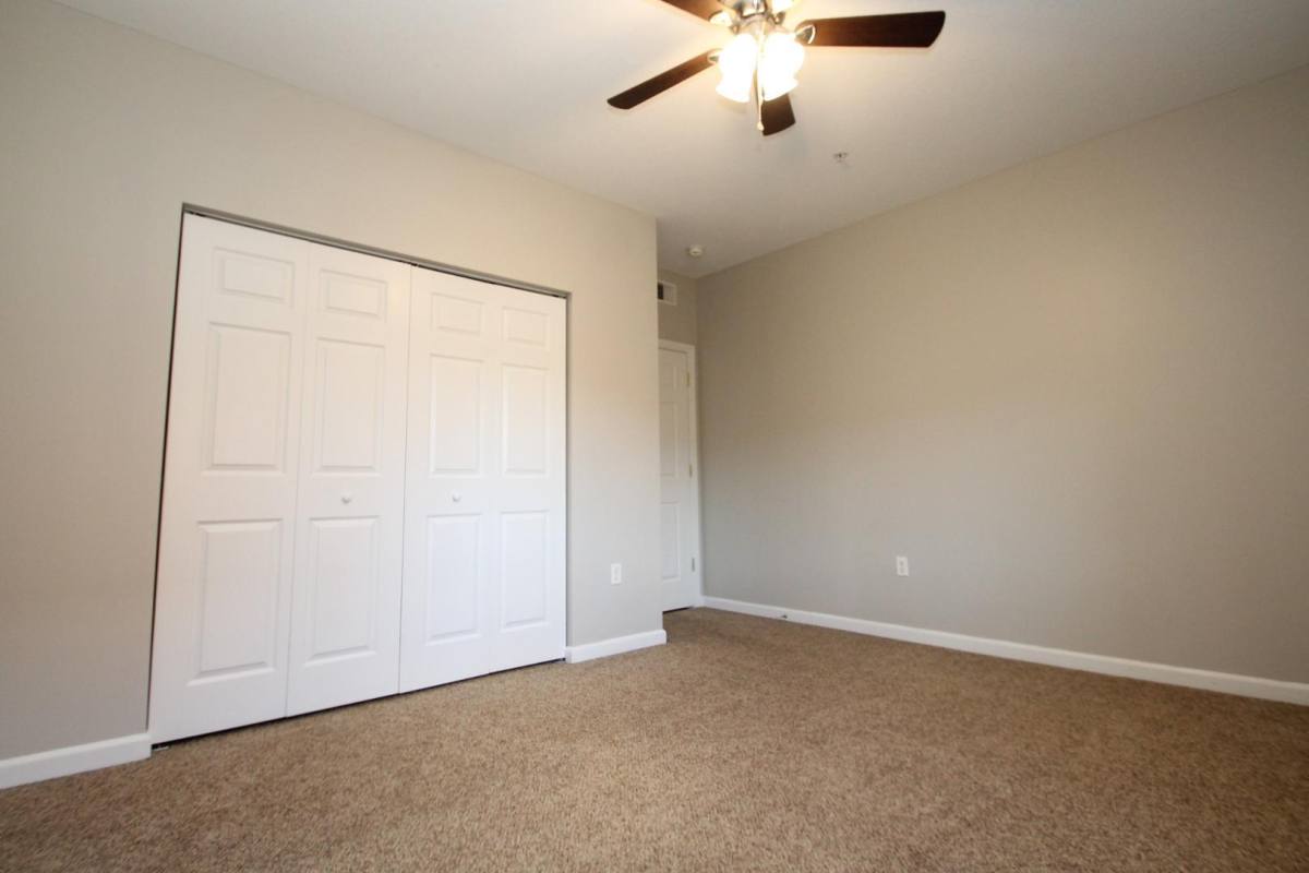 Apartment for rent at 6450 Pleasant St, South Park, PA 15129