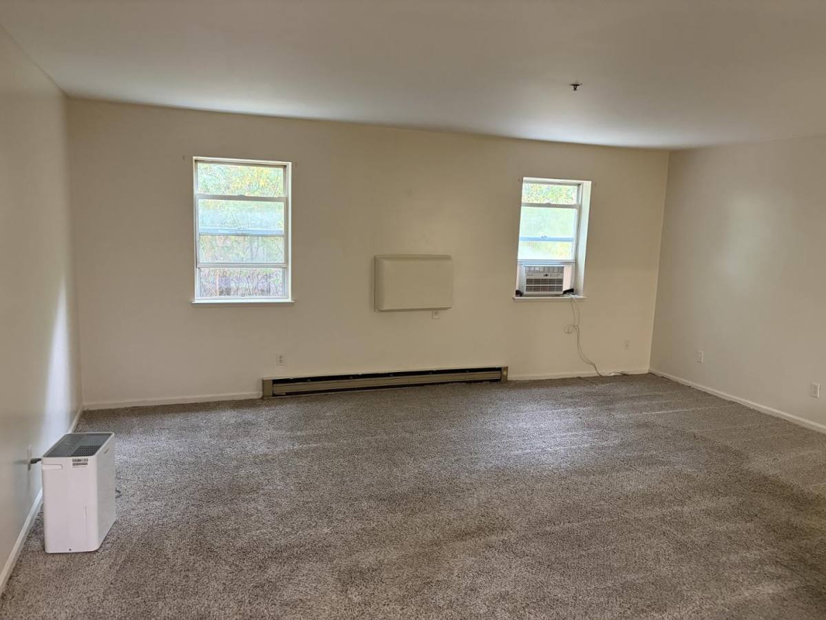 Apartment for rent at Brookview, 1120 Minns Dr, Machesney Park, IL 61115