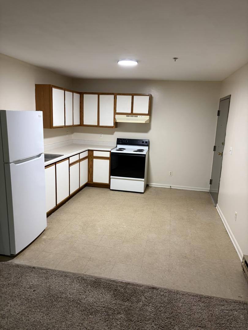 Apartment for rent at Brookview, 1120 Minns Dr, Machesney Park, IL 61115