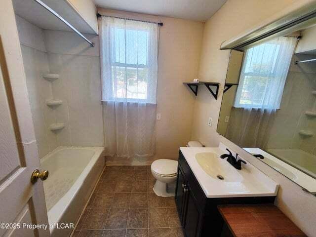 141 Short St, Kingston, PA 18704 - House for Rent - Image 4