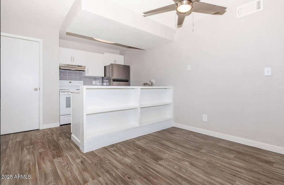 Apartment for rent at 10860 N 85th Ave #OFC, Peoria, AZ 85345