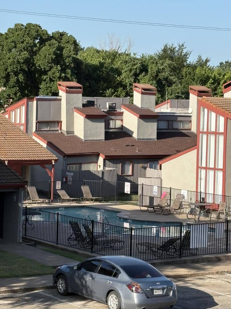 House for rent at Willows II, 4029 Randy Dr, Arlington, TX 76013
