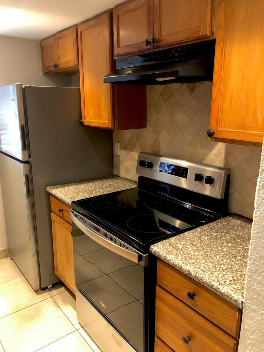 Apartment for rent at 530 NE 20th St #4, Fort Lauderdale, FL 33305