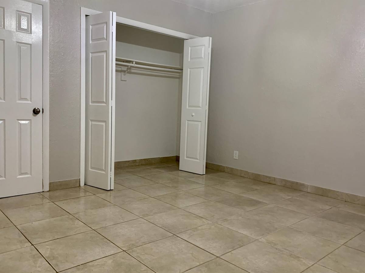 Apartment for rent at 530 NE 20th St #4, Fort Lauderdale, FL 33305