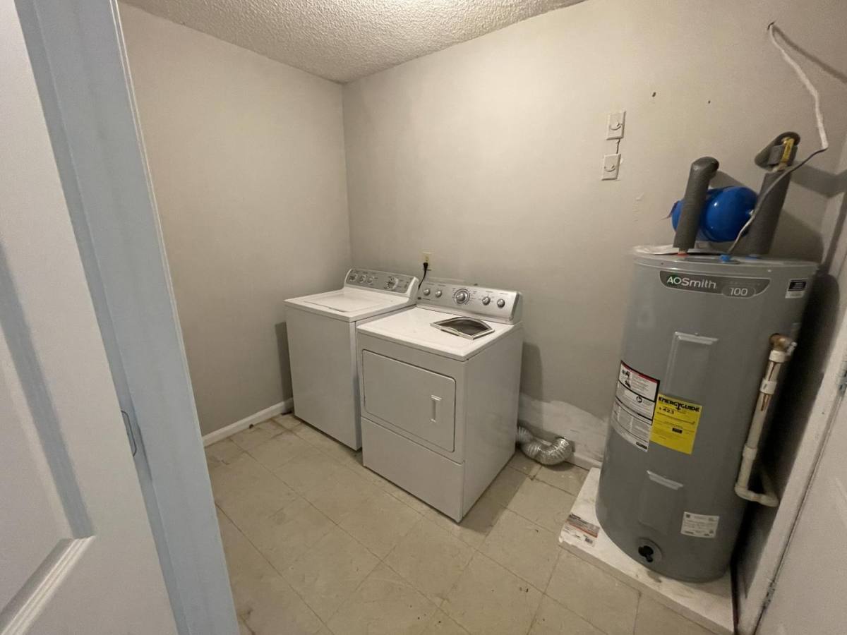 Townhouse for rent at Northwoods Villas, 2430 Woodstock Ave, Charleston, SC 29406