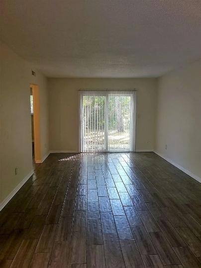 Townhouse for rent at 1050 Wayne Ave #6, New Smyrna Beach, FL 32168