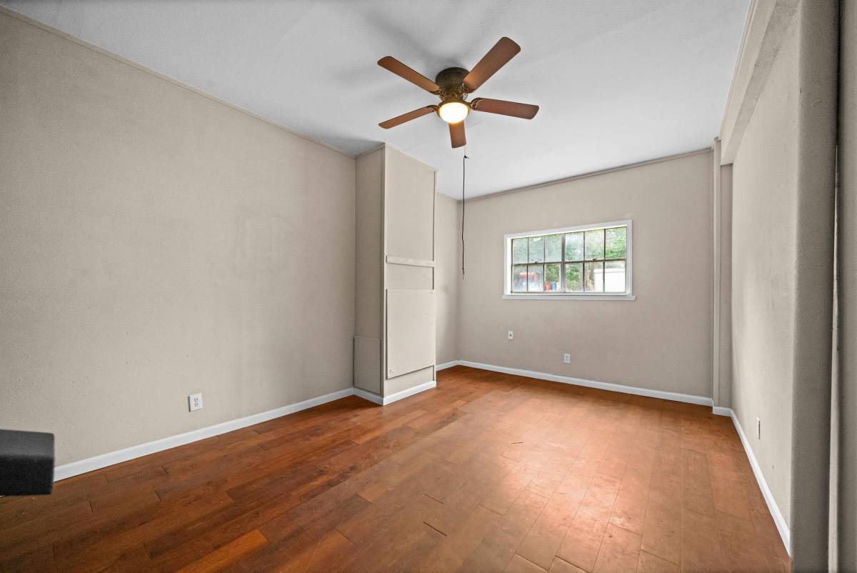 House for rent at Crescent Heights Gardens, 1522 N Ross Ave, Tyler, TX 75702
