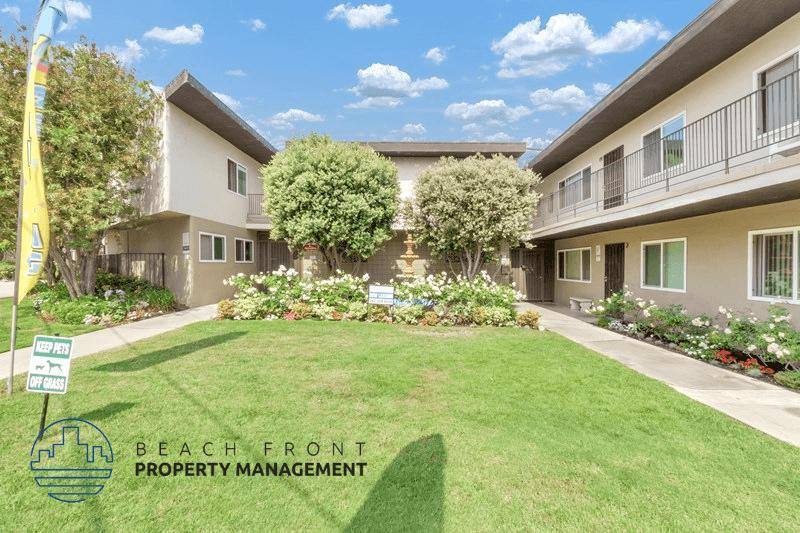 Apartment for rent at Twin Oaks, 26019 Oak St #12, Lomita, CA 90717