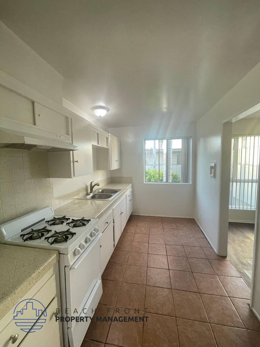 Apartment for rent at 4217 Carlin Ave #34, Lynwood, CA 90262
