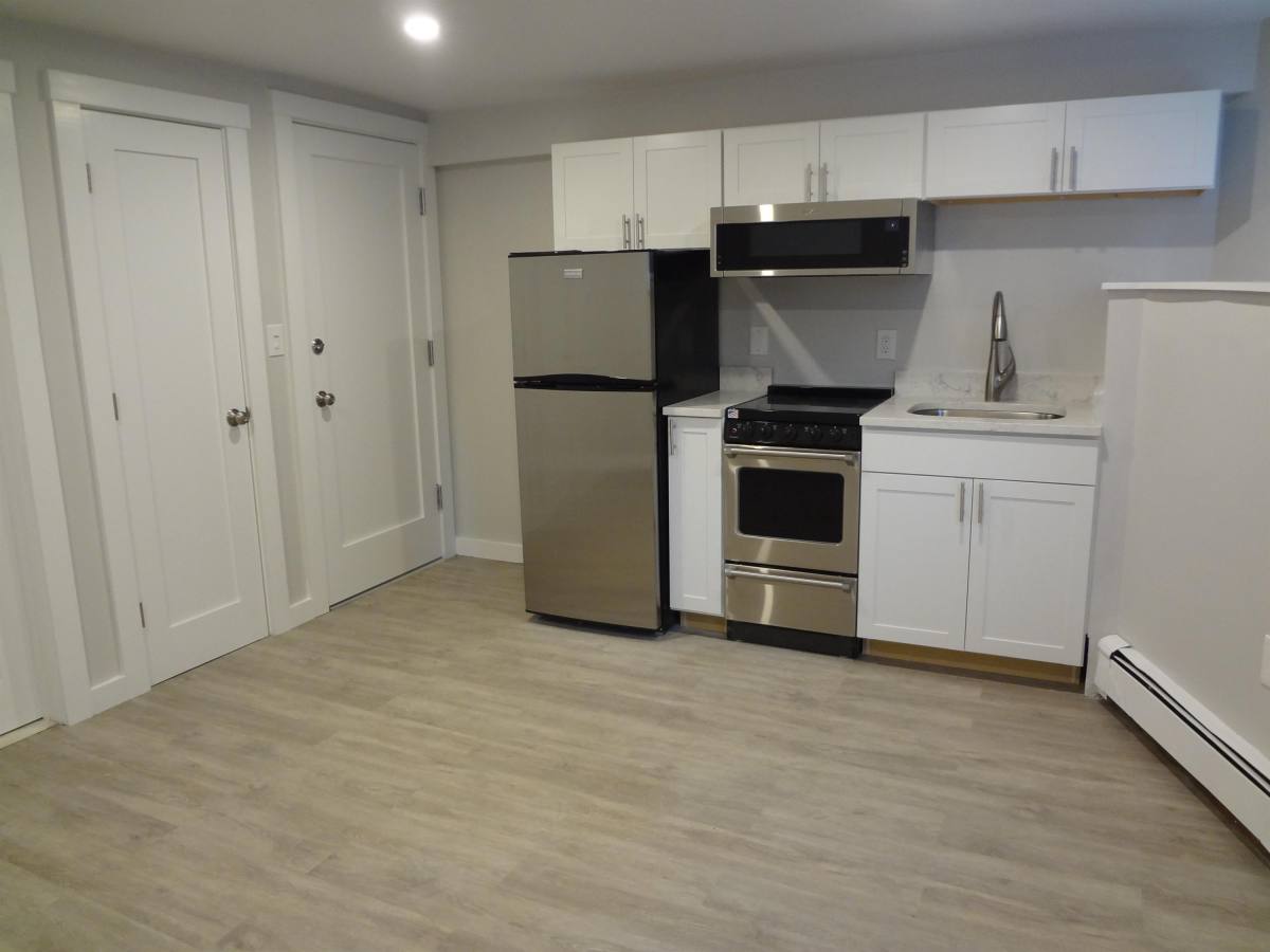 Apartment for rent at 15 Seaverns Ave #15-2, Jamaica Plain, MA 02130