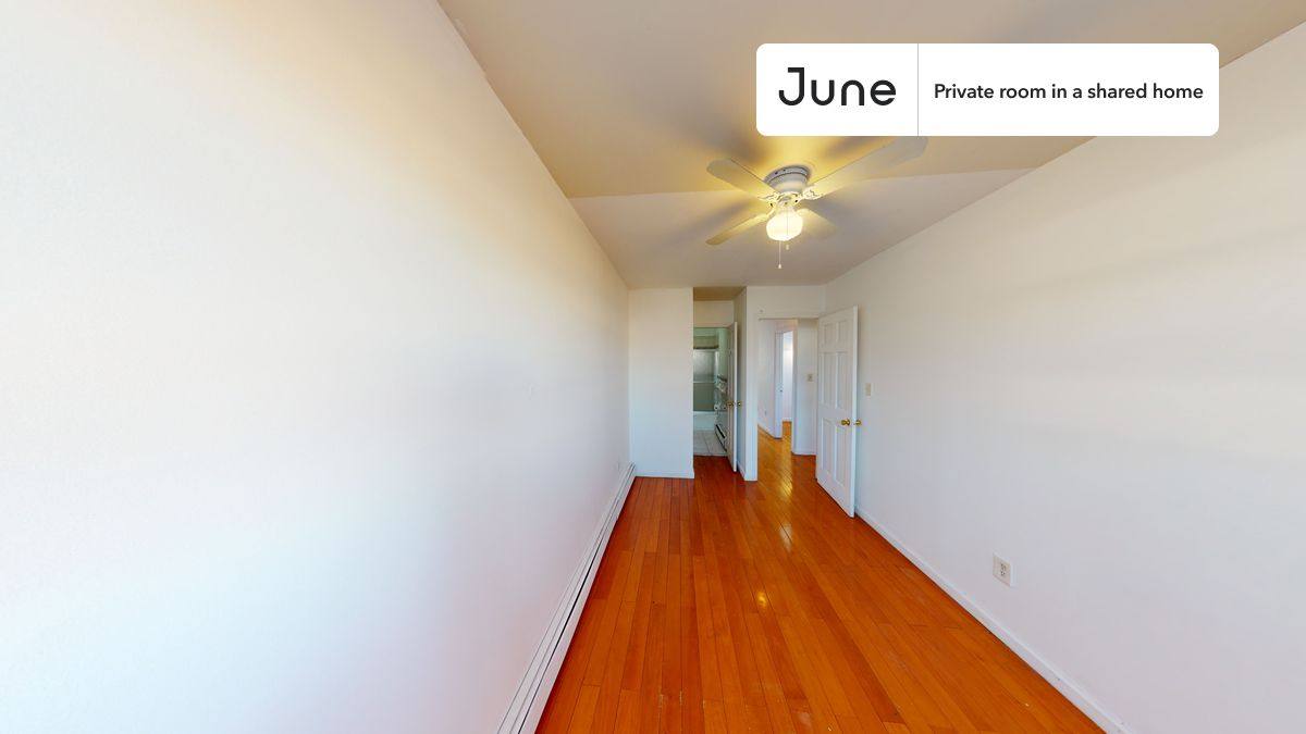 Apartment for rent at 71 Clermont Ave, Brooklyn, NY 11205