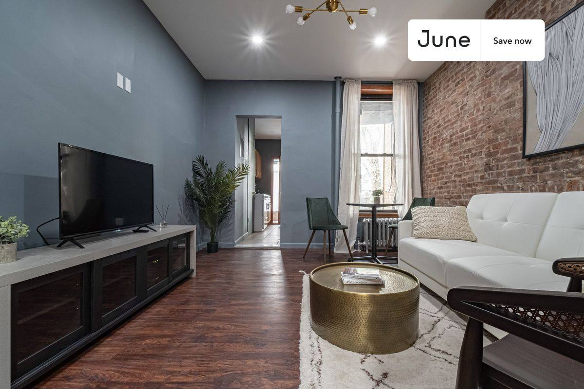 Apartment for rent at 225 E 83rd St #1ER, New York, NY 10028