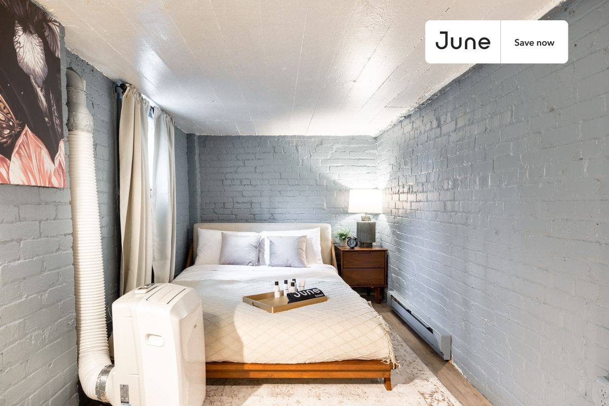 Apartment for rent at 3618 Warren St NW #A, Washington, DC 20008