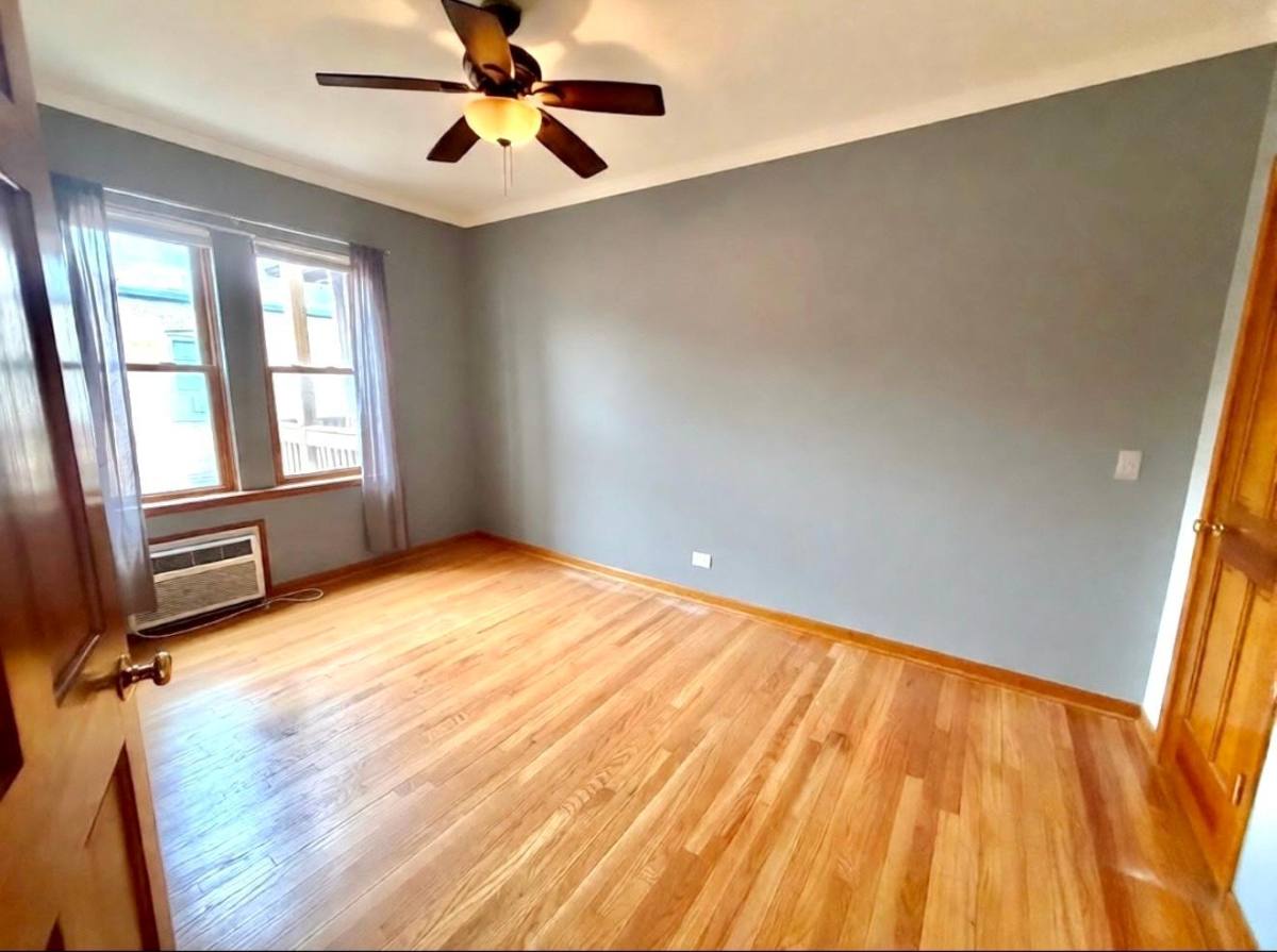 Condo for rent at 10913 S Longwood Dr #3, Chicago, IL 60643