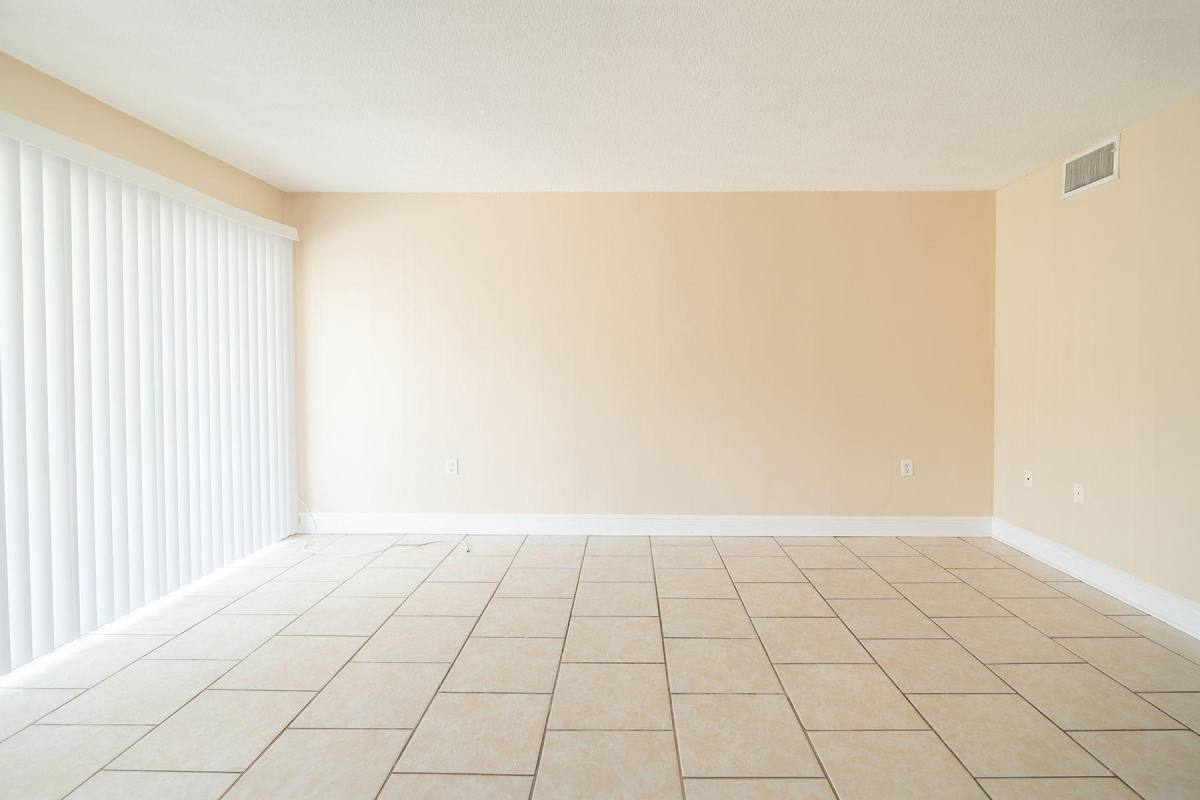 Apartment for rent at Capitol Village, 420 E Park Ave #22, Tallahassee, FL 32301