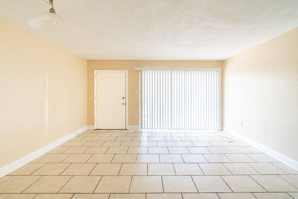 Apartment for rent at Capitol Village, 420 E Park Ave #22, Tallahassee, FL 32301