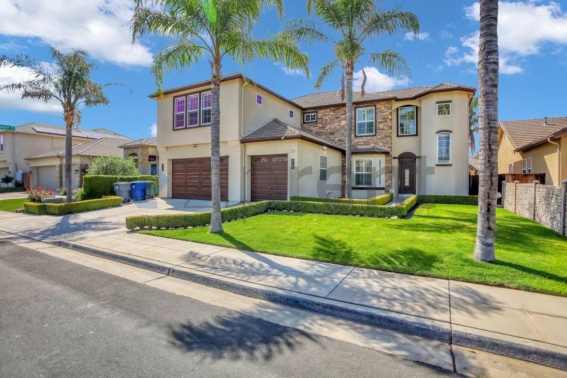 House for rent at 5743 W Chennault Ave, Fresno, CA 93722