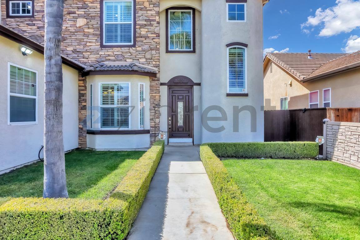 House for rent at 5743 W Chennault Ave, Fresno, CA 93722