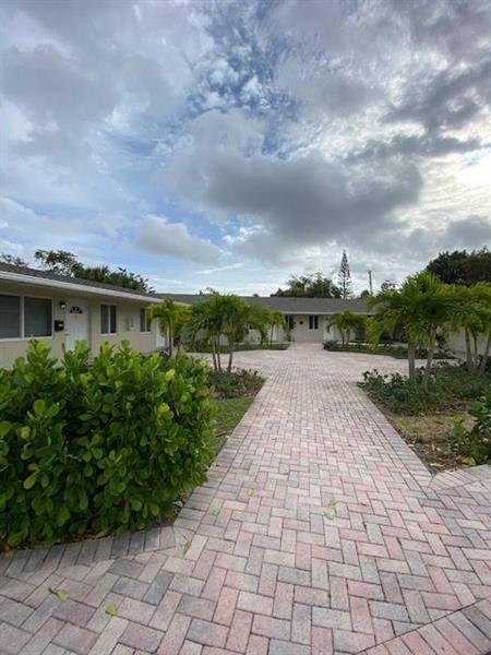 Apartment for rent at 1440 Miami Rd #6, Fort Lauderdale, FL 33316
