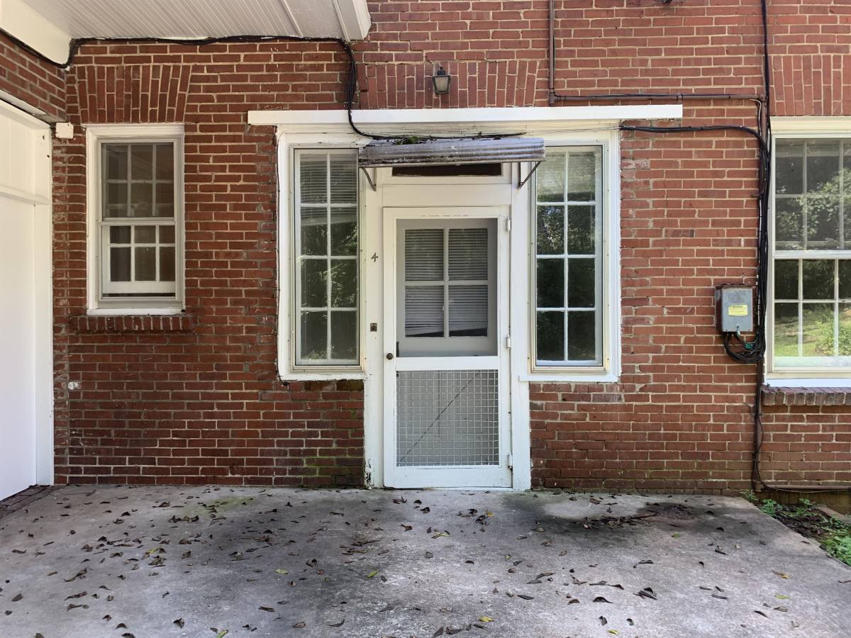 Apartment for rent at 346 Montford Ave #4-1, Asheville, NC 28801