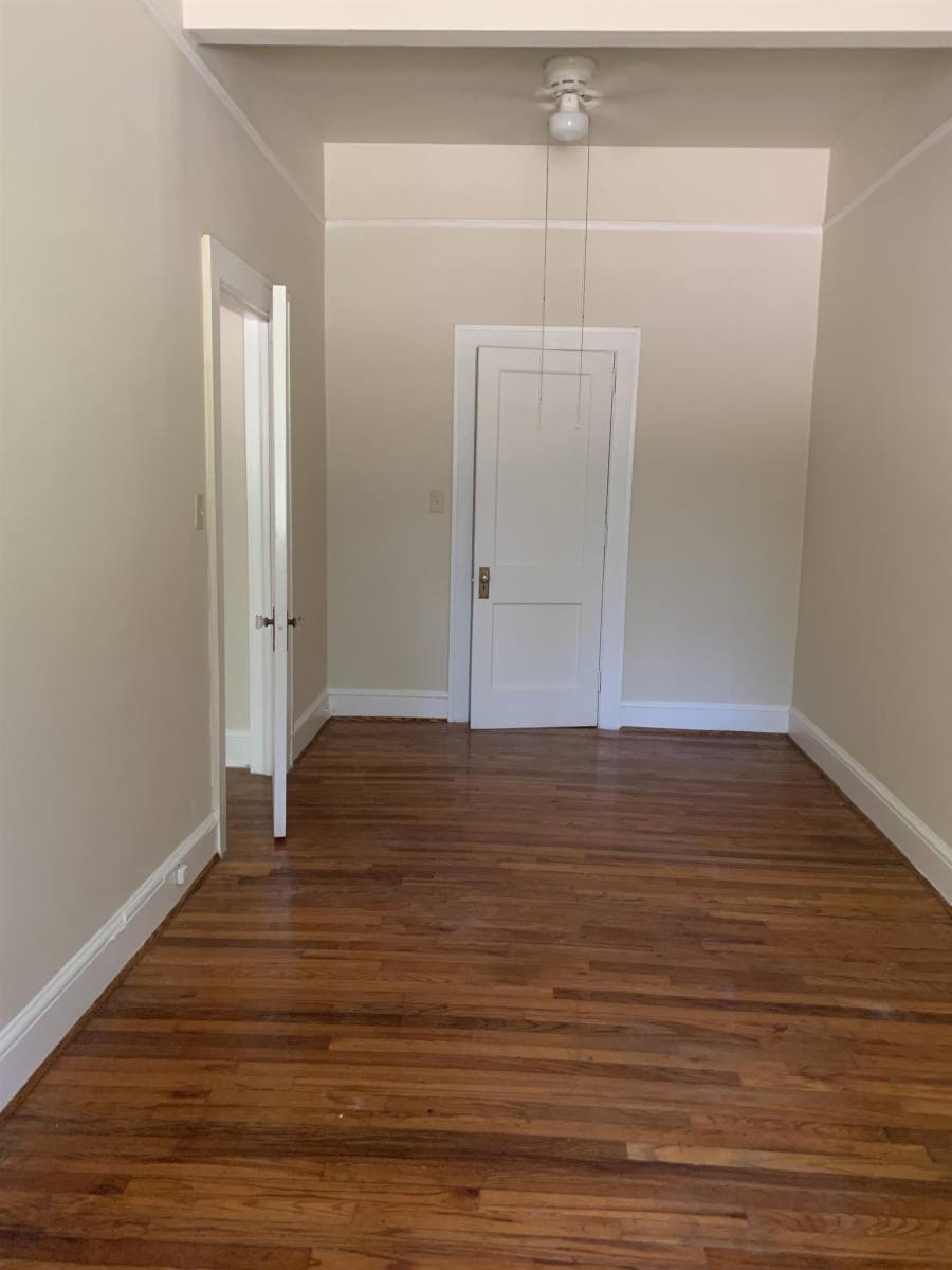 Apartment for rent at 346 Montford Ave #4-1, Asheville, NC 28801
