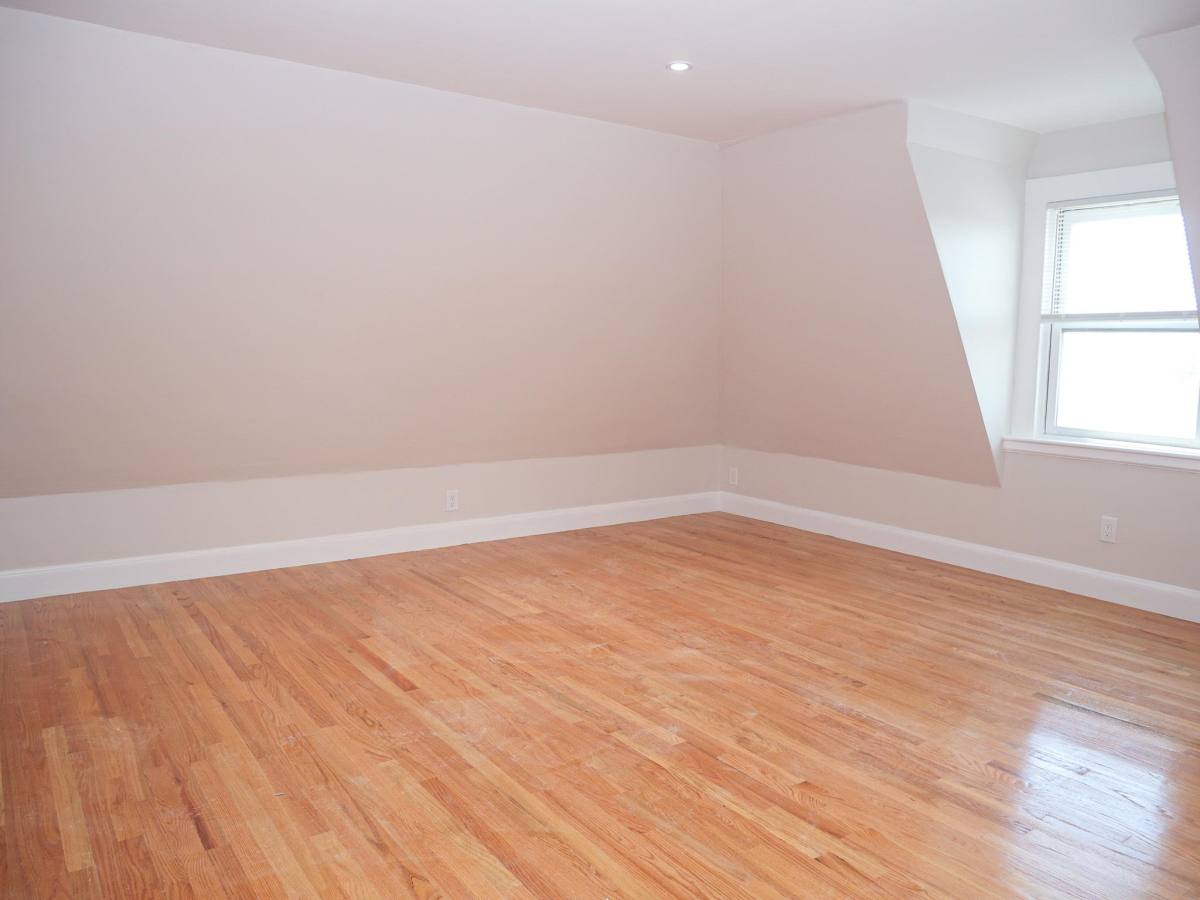 Apartment for rent at Gordon Terrace, 25 Garrison Rd #4, Brookline, MA 02445