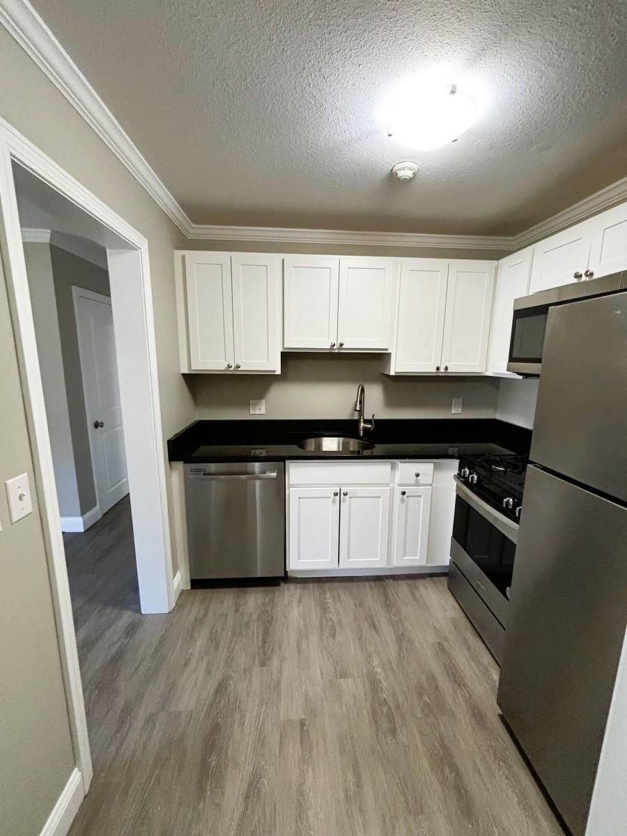 Apartment for rent at Lantern House, 395 Mendon Rd #D01, North Smithfield, RI 02896