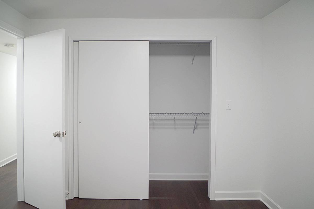 Apartment for rent at 5507 S Hyde Park Blvd, Chicago, IL 60637