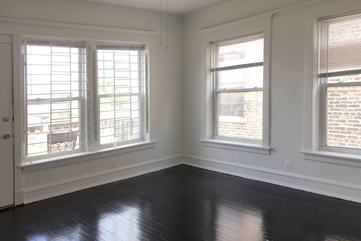 Apartment for rent at 918 E Hyde Park Blvd #1BB, Chicago, IL 60615